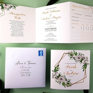 Weiße Rosen & Gold Hochzeitseinladungs-Set - Dreifach gefaltete Luxushochzeit lädt ein - Florale Luxushochzeit lädt ein