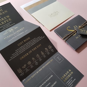 Minimalistisches Hochzeitseinladungs-Set - Concertina Trifold Hochzeit lädt mit Tags, rustikaler Schnur und Umschlägen ein