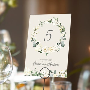 Weiße florale Tischnummern oder Tischnamen | Beliebige Farbe Schriftart | A5 doppelseitige Karten | Hochzeiten | Dinner oder Gala Anlass