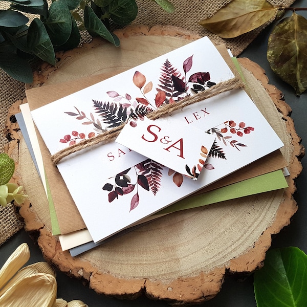 Conjunto de invitación de boda de color burdeos con etiquetas, cordel rústico y elección de sobres - Otoño Otoño Boho Floral Rústico Concertina Trifold