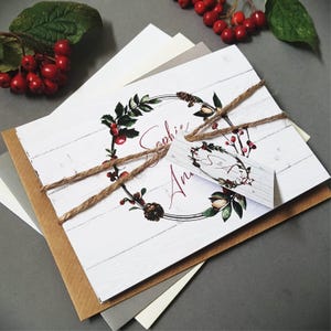 Winter-Hochzeits-Einladungs-Set - Weihnachts-Konzertina-Trifold-Hochzeit lädt mit Tags, rustikaler Schnur und Umschlägen ein