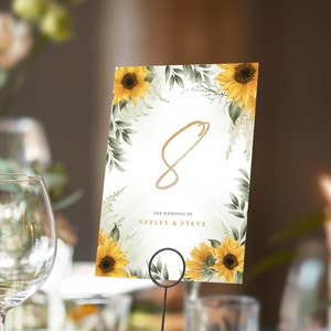 Sunflower Tischnummern oder Tischnamen | Beliebige Farbe Schriftart | A5 doppelseitige Karten | Hochzeiten | Dinner oder Gala Anlass