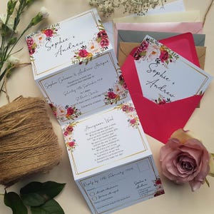 Fuchsia Hochzeit lädt ein, florales Concertina Trifold Hochzeitseinladungs-Set oder Empfang lädt mit Umschlägen ein,