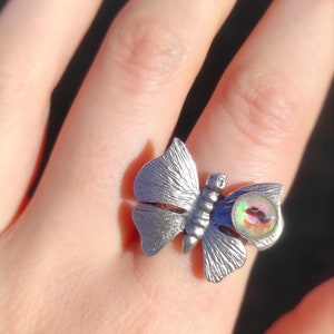 Adjustable Luna Moth Wing Butterfly Ring - Antique Silver Plated Jewelry for Nature Lovers