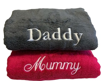 Personalized Soft Towel, Luxury Monogrammed Towel, Embroidered Plush Towel, Custom Hand Towel, Personalized Bath Sheet, Wedding Gift Set