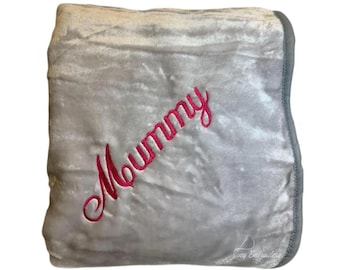 Coperta in pile di microfibra ricamata personalizzata, regalo per la festa della mamma in argento
