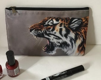Tiger Pencil Case: Roaring Cat Cosmetic Bag, Wildlife Zipper Pouch