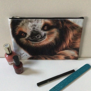 SLOTH PENCIL CASE, Sloth Cosmetic Bag, Sloth Make Up Bag, Sloth Gift For Her, Sloth Lovers Gift, Smiling Sloth Zipper Pouch, Cute Sloth Bag