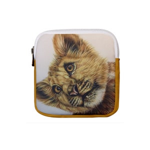 LÖWE CUB Geldbörse, Geldbeutel für große Katzen, Reißverschluss-Geldtasche, Löwen-Liebhaber-Geschenk, quadratische Brieftasche aus Wildseide, kleiner Ersatzbargeldhalter, für Kinder