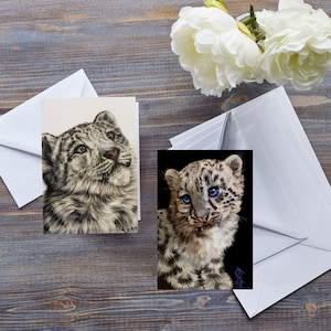 Carte bébé léopard des neiges, art bébé animal mignon, dessin pour amateur de gros chats, général toutes occasions, pour amoureux des animaux, nouveau-né faune sauvage, carte pour enfant