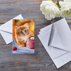 Carte MIGNON CHATON GINGEMBRE, toutes les occasions, nouveau-né, chat persan jouant, oeuvre d'art pour amoureux des chats, pour elle, pour enfants, bébé animal, rétablissement rapide