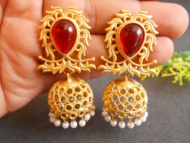 Handmade Golden Plated White Beads Red Stone Jhumki Jhumka Party Earring ER3318