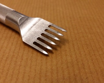 Diamante di perforazione punch FAI DA TE in pelle punzonatura strumento del foro del diamante threading per cucire di arte strumento di intaglio