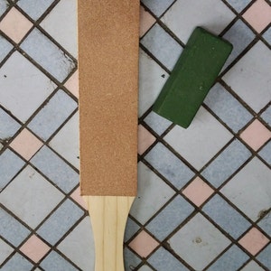 Double-sided Leather Strop with Green Compound