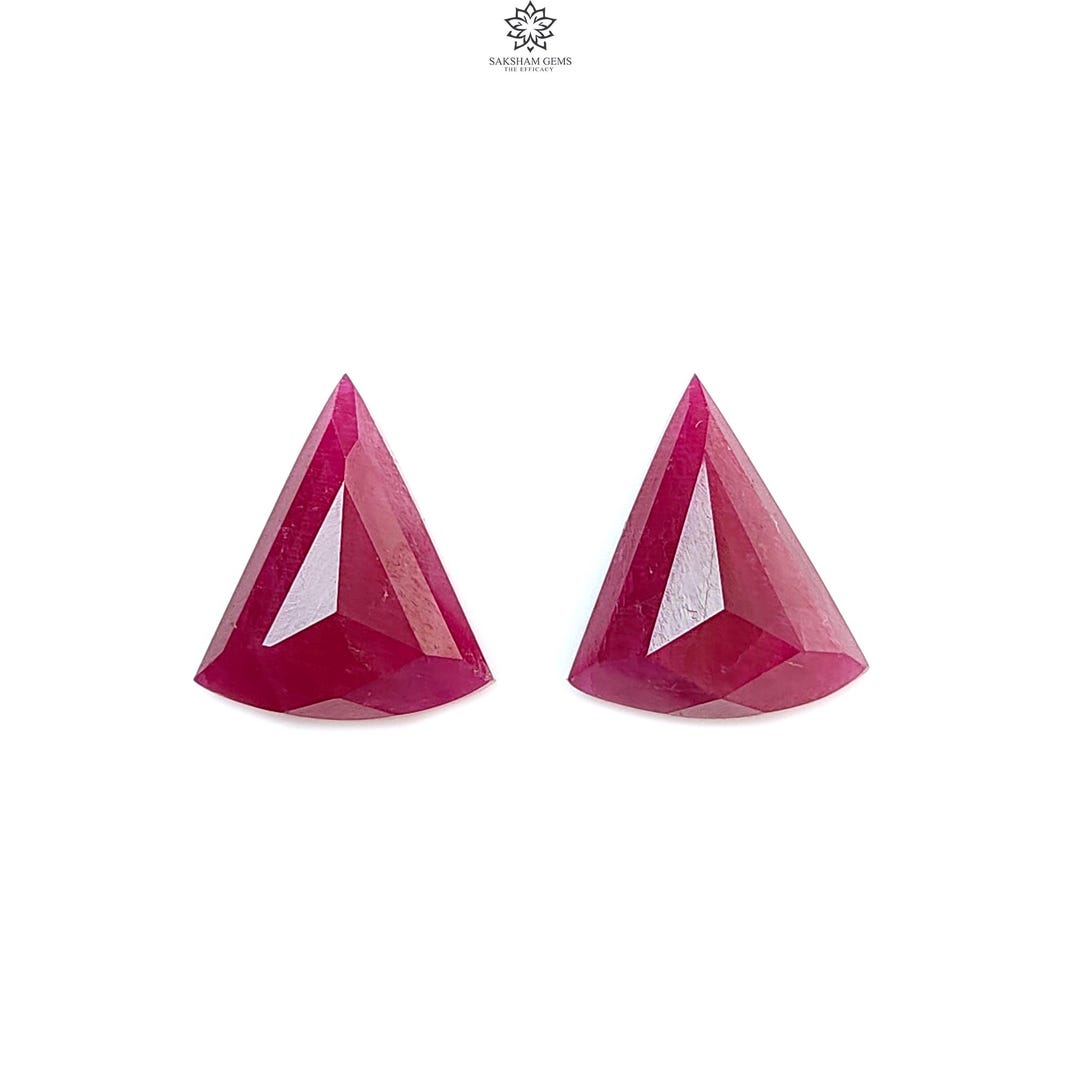 Ruby Gemstone Step Cut: 26.10cts Natural Untreated Red Ruby Triangle ...