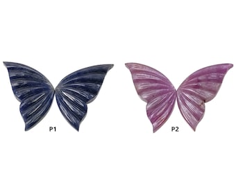 Escultura em pedra preciosa safira azul e rosa: par de borboletas esculpidas à mão em pedra natural não tratada.
