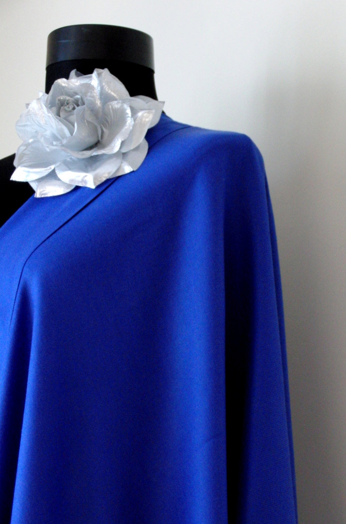 royal blue fur shawl