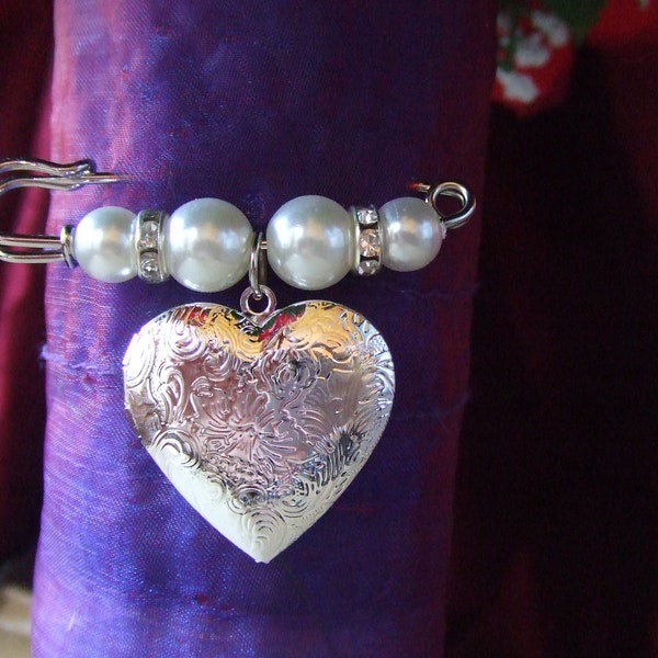 Wedding Bouquet Heart Memory Photo Charm Locket - with pearl & rhinestone rondelles kilt pin, DIY photo insertion kit Boutonniere Buttonhole