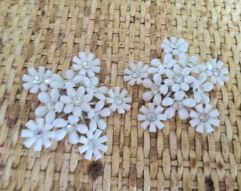 Vintage Daisy clip On Earrings White Flowers Cluster Rhinestones Earrings 1960s