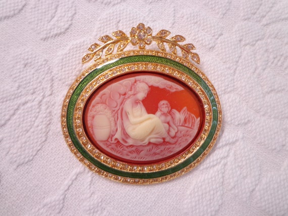 Joan Rivers Signed Faux Cameo Brooch