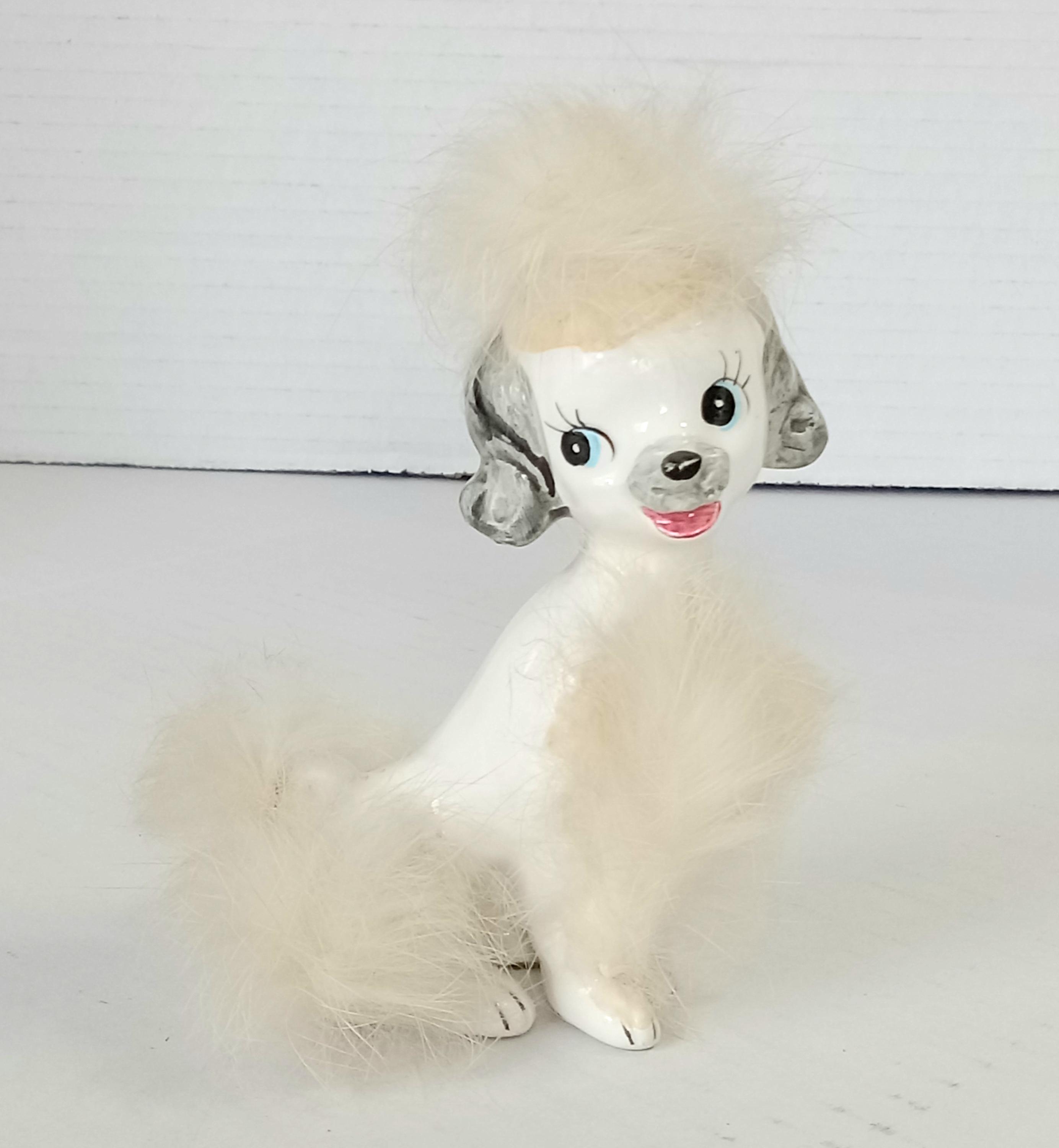 * vintage dog ୨୧ * モコモコ ホワイトの プードルちゃん vintage dog ୨୧ * モコモコ ホワイトの プードルちゃん - メルカリ