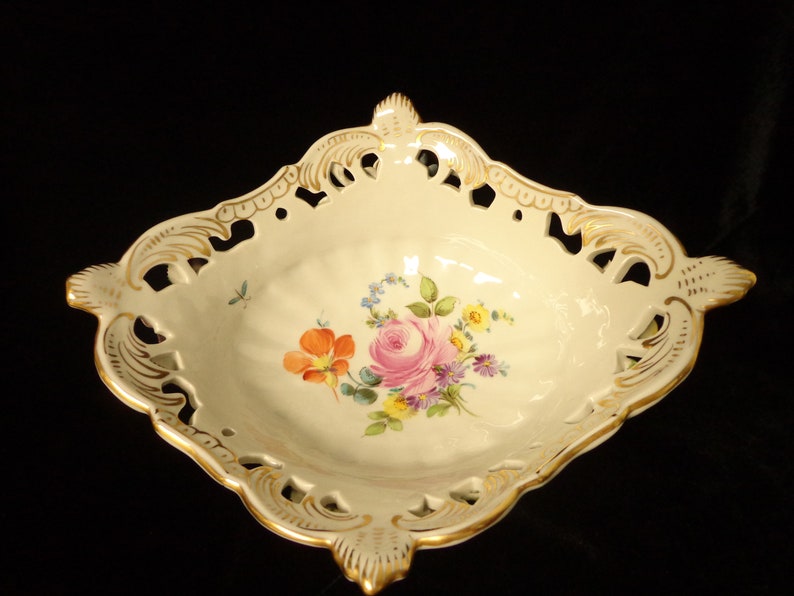 Antique Floral Overlay Openwork Bowl Basket Excellent Condition Potschappel Von Carl Thieme Porcelain DRESDEN 1900/'s Germany
