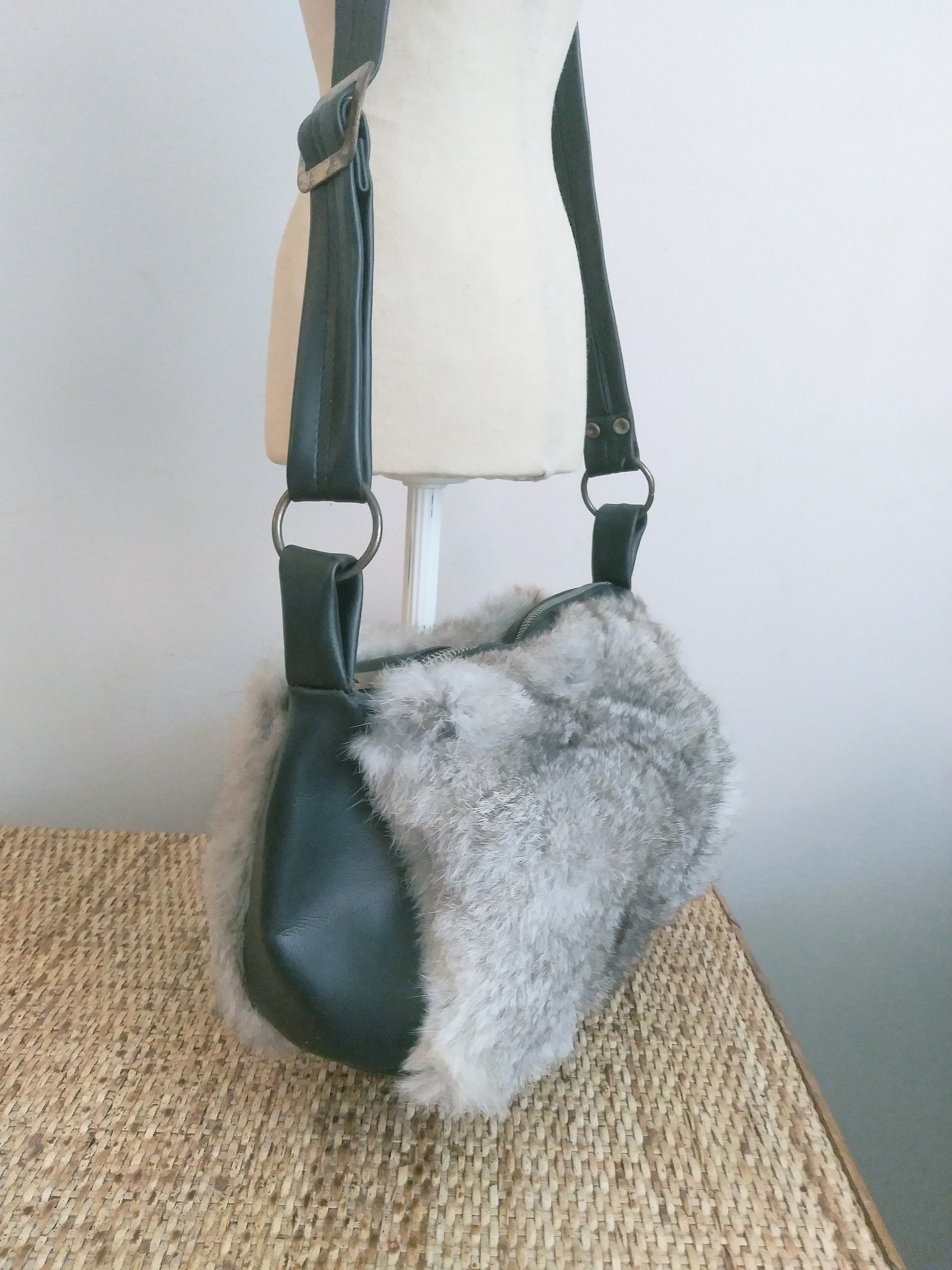 Amazon.com: RARITYUS Women Fashion Leopard Print Shoulder Bag Fluffy Plush  Handbag Cow Print Crossbody Purse Faux Fur with Chain Strap : Clothing,  Shoes & Jewelry