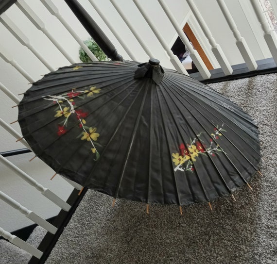 Vintage Hand Painted Asian Parasol Umbrella Bambo… - image 1