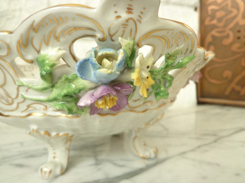 Antique Floral Overlay Openwork Bowl Basket Excellent Condition Potschappel Von Carl Thieme Porcelain DRESDEN 1900/'s Germany