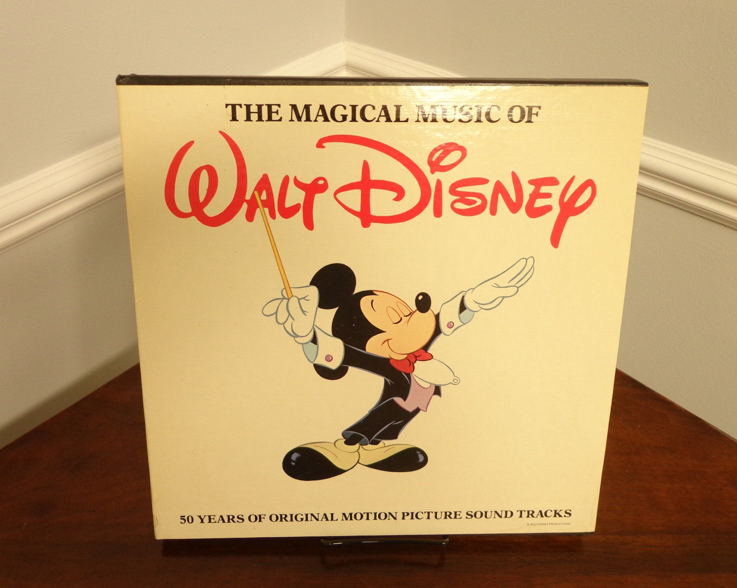 Vintage 1978 the Magical Music of Walt Disney 4 Record Set W