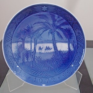 Royal Copenhage 1972 Christmas Plate -In the Desert