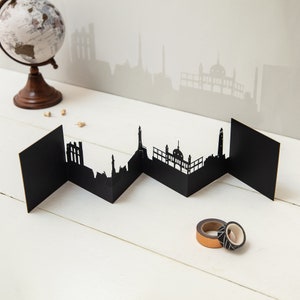 Tynemouth & Whitley Bay Skyline Silhouette Carte découpée en papier 3D