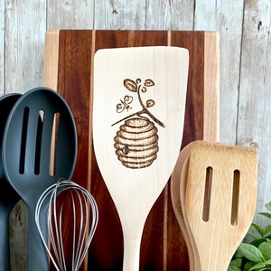Accent Spatula, BEE HIVE, kitchen decor, woodburned spoon, decor accent, Housewarming, Ready To Ship