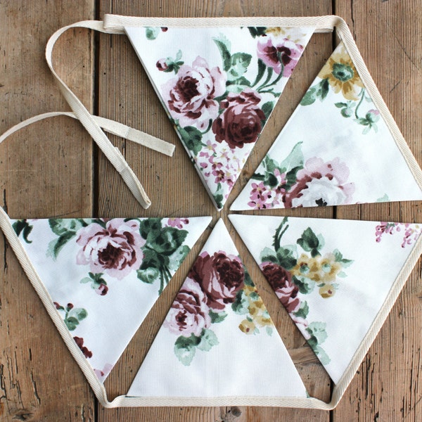 Ziemlich 'Vera' Floral Bunting / Banner / Wimpel / Girlande / Hochzeit Dekoration / Prop Foto / Pastellviolett Banner / Fahnen Stoff / Geschenkidee