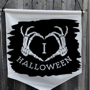 Halloween Banner, Halloween Decorations, Skeleton Decor, I Love Halloween, Halloween Hanging Sign, Halloween Decor, Halloween Door Hanger