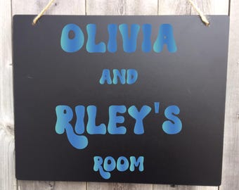 Dorm Room Name Sign, Roomates Name Sign, Retro, College Dorm, Suite Mates Sign, Personalized Dorm Room Sign, Chalkboard Sign, Trending Retro