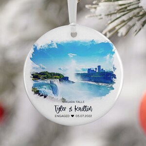 Custom Niagara Falls Ceramic Ornament: Canada Travel Souvenir 3022