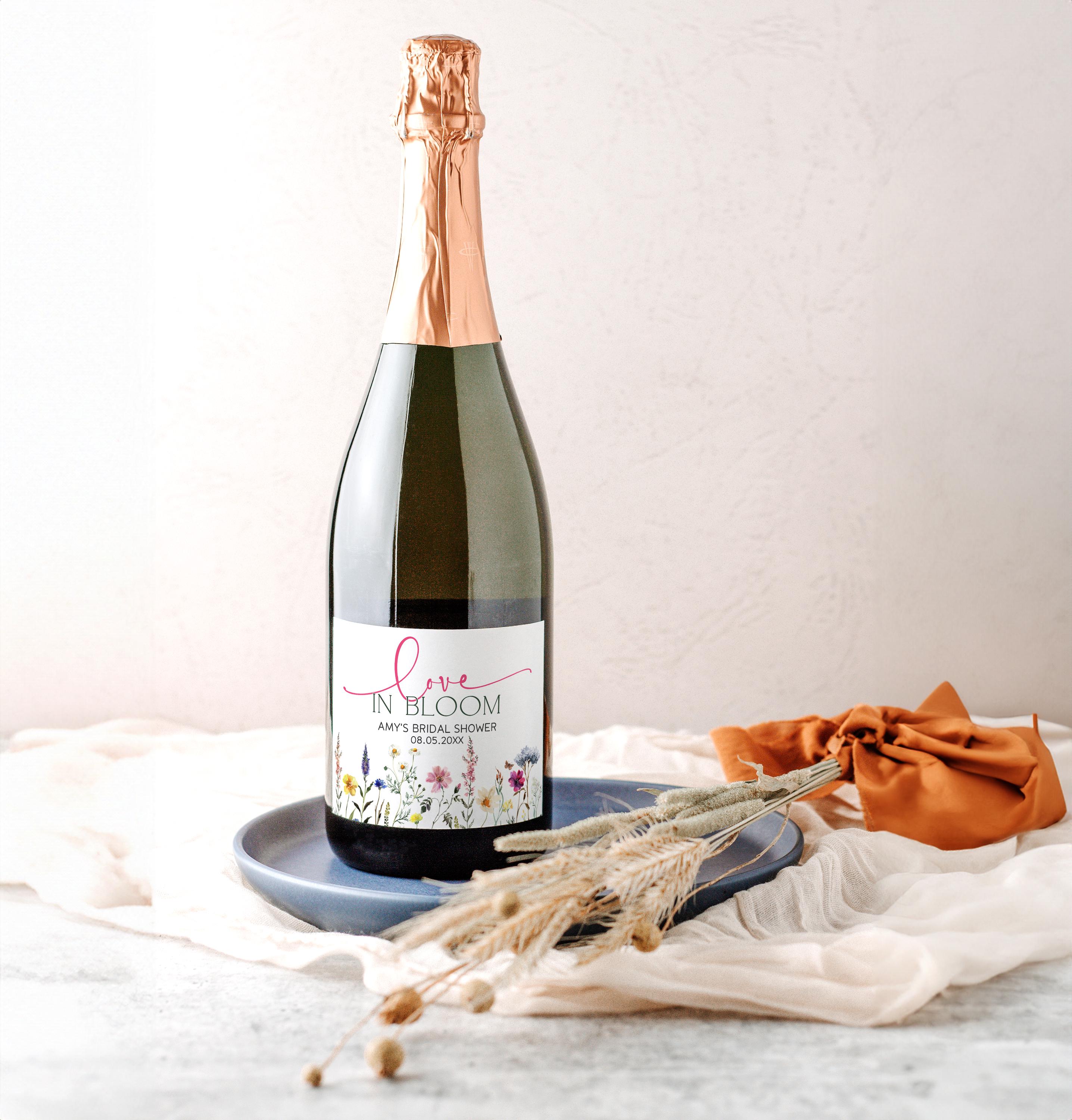 Love in Bloom Champagne/Prosecco Labels, Bridal Shower Favors, Bachelorette Party Favors V1