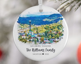 Gatlinburg Tennessee Christmas Ornament, Tennessee Vacation, Family Trip, Engaged Married Gift, Travel Gift, Smoky Mountains 3179