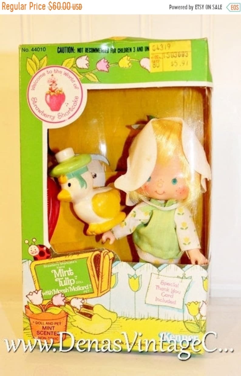 STRAWBERRY SHORTCAKE DOLL VINTAGE//NEW TIN 3 SEALED JEWELRY KENNER 80/'S MT