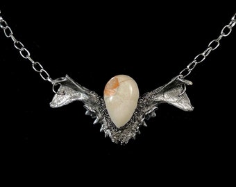 Taxidermy Necklace Occult Witch Skull Mouse real Flowers