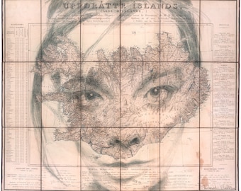 Puede incluir: Un mapa antiguo de Islandia superpuesto sobre un retrato de un rostro. El mapa es detallado con texto y líneas de cuadrícula, y el rostro es visible a través del mapa. La obra de arte es una mezcla única de geografía y retrato.