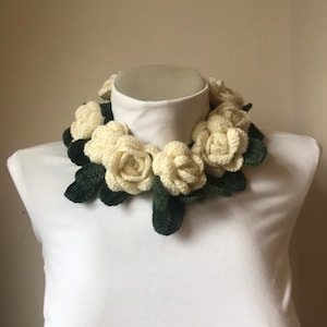 White Rose Handmade Crochet Scarf/valentines day gift for her/Crochet rose scarf/Crochet gifts/Crochet handmade/Gifts for her/Scarf for her