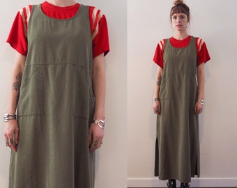 vintage 90's sleeveless army green tunic dress // scoop neck empire waist side pockets // minimalist grunge slouchy