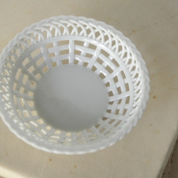 Vintage white porcelain bowl, nail carrier, porcelain saucer door rings, porcelain faith bearer, miniature woven basket