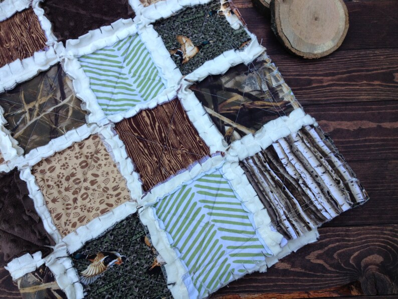 Camo baby bedding DUCK HUNT\u2013 Feature Collections: Real Tree Duck Camo /& Max 4 Advantage Camo Hunting blanket woodgrain Baby Rag Quilt