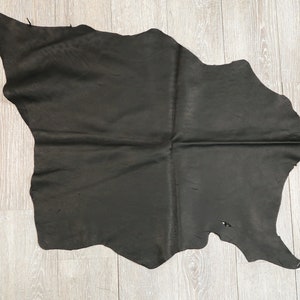 4.5 Sq Ft Tannery Run Black Buffalo Leather Piece 3-3.5 oz (334-TR-BK3-G4745)  Y2L