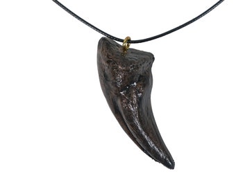 Dinosaur Gorgosaurus Claw Pendant Necklace (344-4) Y2K