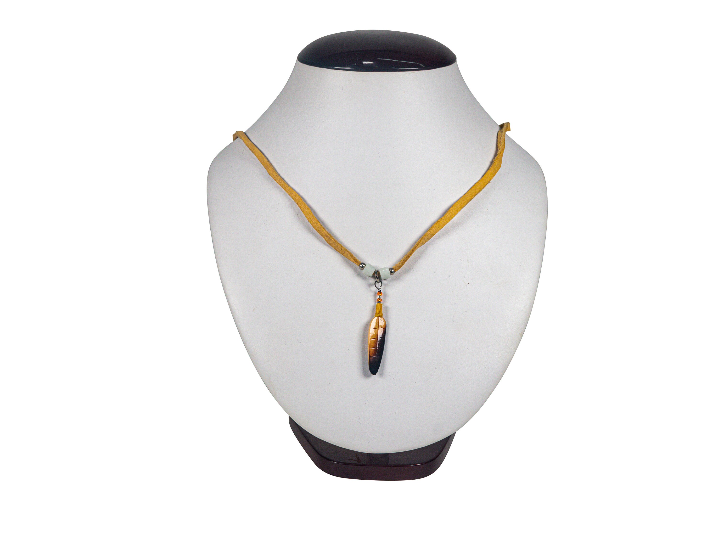 Ojibwa Wood Feather Quill Necklace: Gallery Item 81-601 Ojibwa Wood Feather Quill Necklace: Gallery Item 81-601