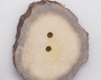 Cross-Cut Blind-Hole Moose Antler Button: 1.0-1.5" (38-RB-1.0) Y1X